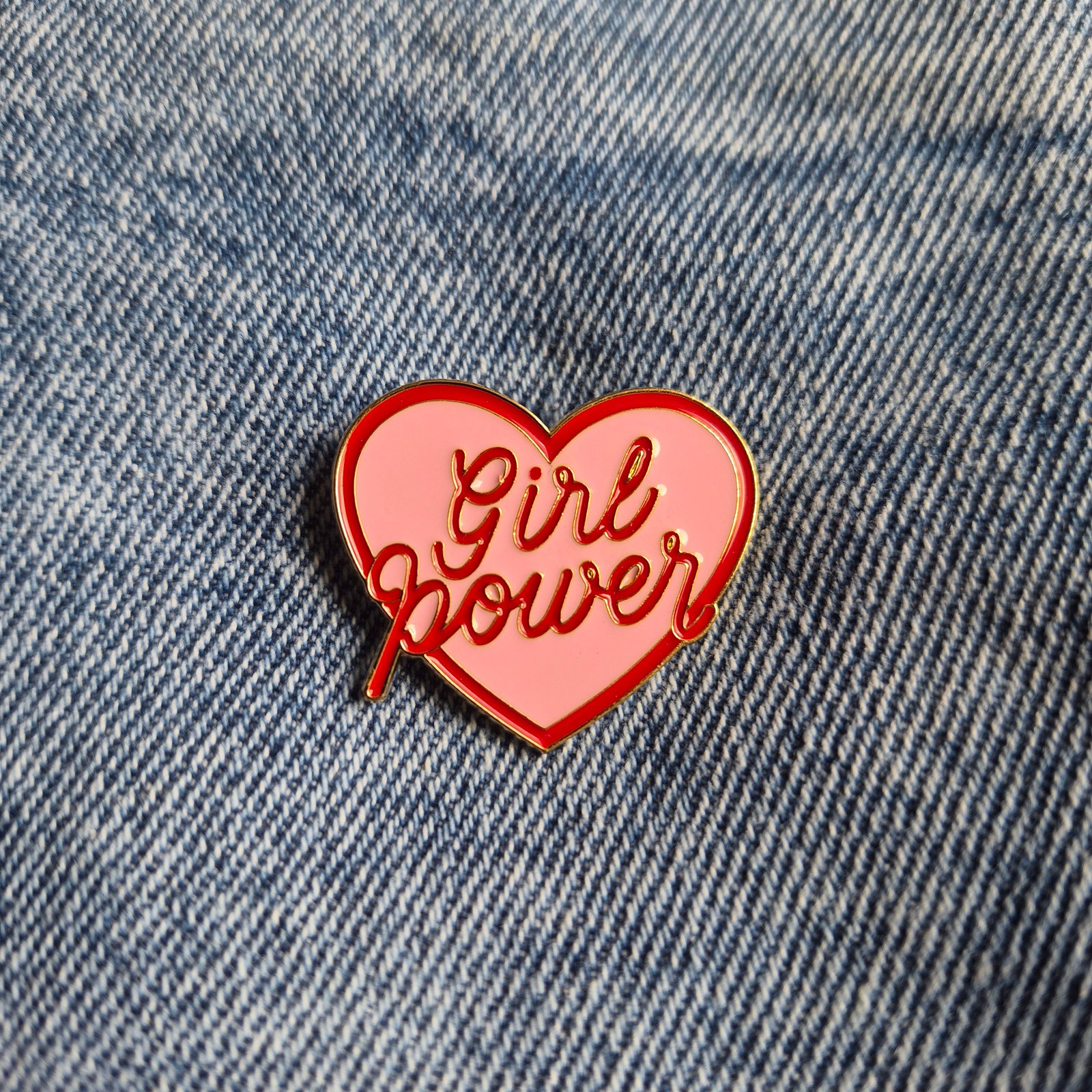 Pin Girlie